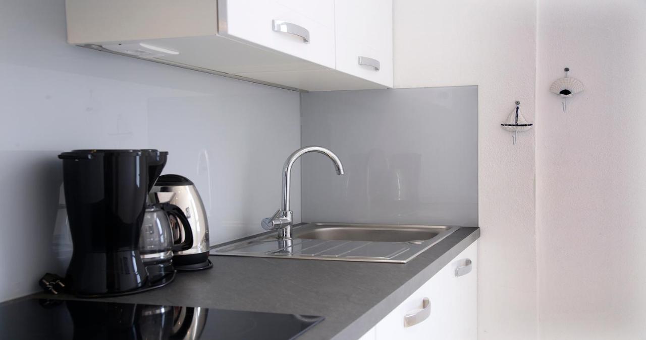 Adorable Apartment Ena Kastela Ngoại thất bức ảnh